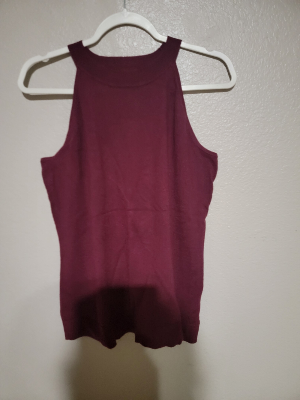 Sleeveless Ribbed Tank Top - Burgundy
